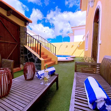 Tropicalidays Cardones * San Isidro (Tenerife)